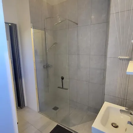 19 Cosy Apartment *